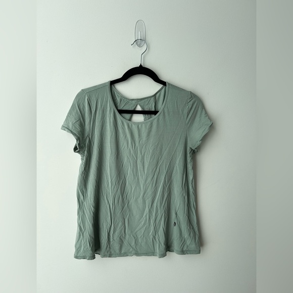 On running ACTIVE-T BREATHE sage green tshirt - Picture 1 of 9
